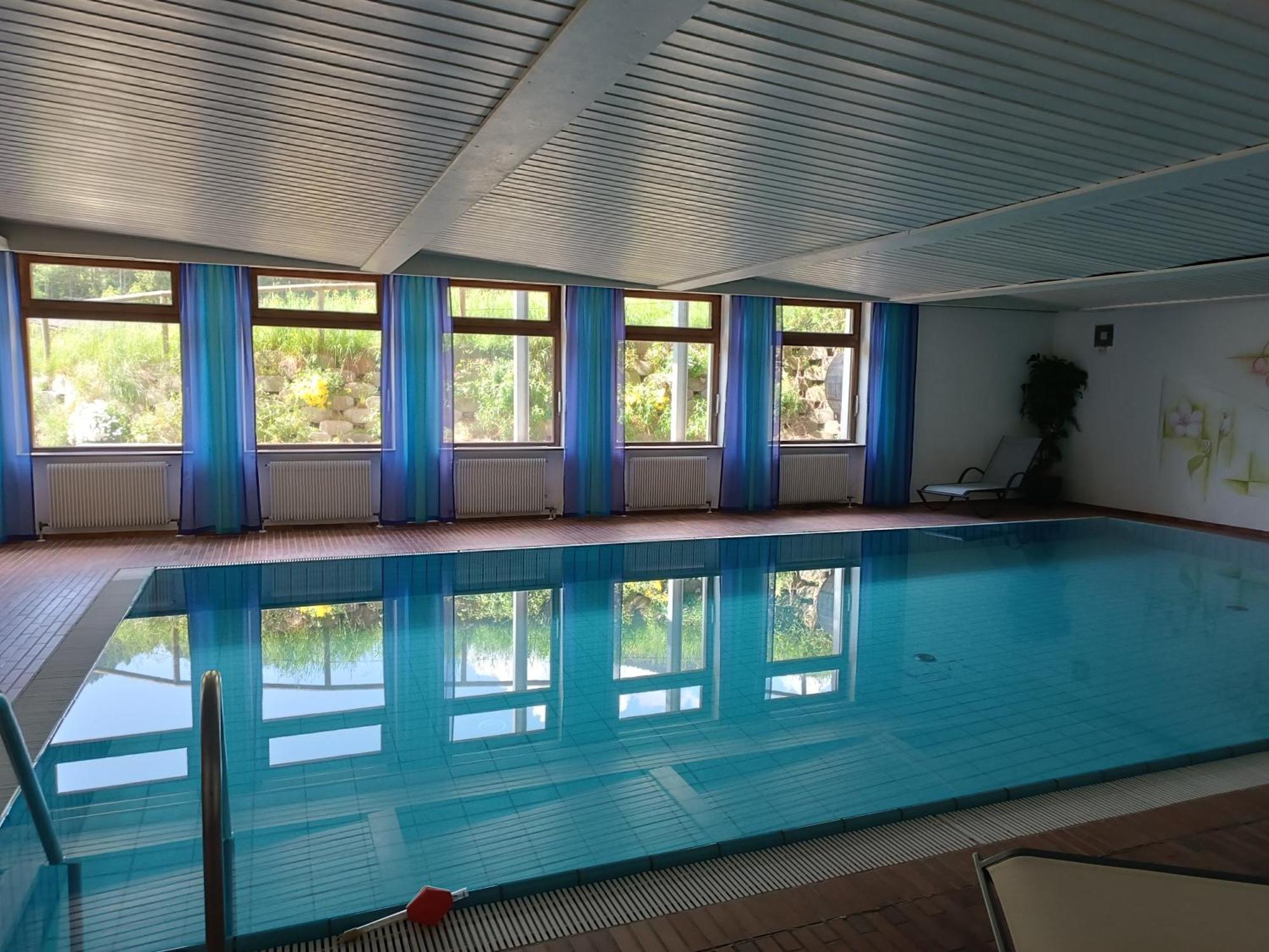 Sporthotel Rasen Niederrasen Exterior foto